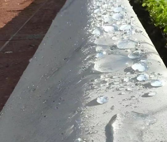 泗水硅烷浸渍涂料在混凝土保护中的应用